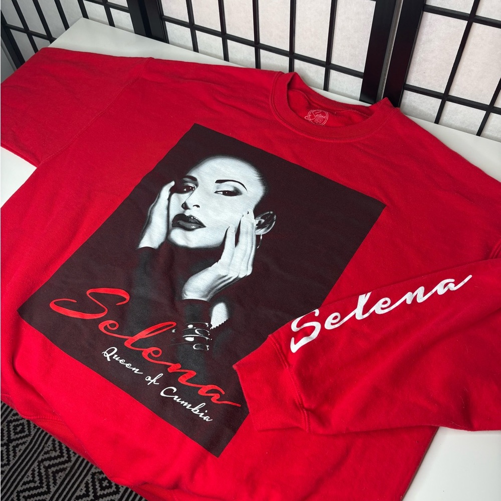 Selena Red Long Sleeve Graphic Top